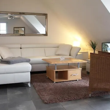 Peter Pan Apartment